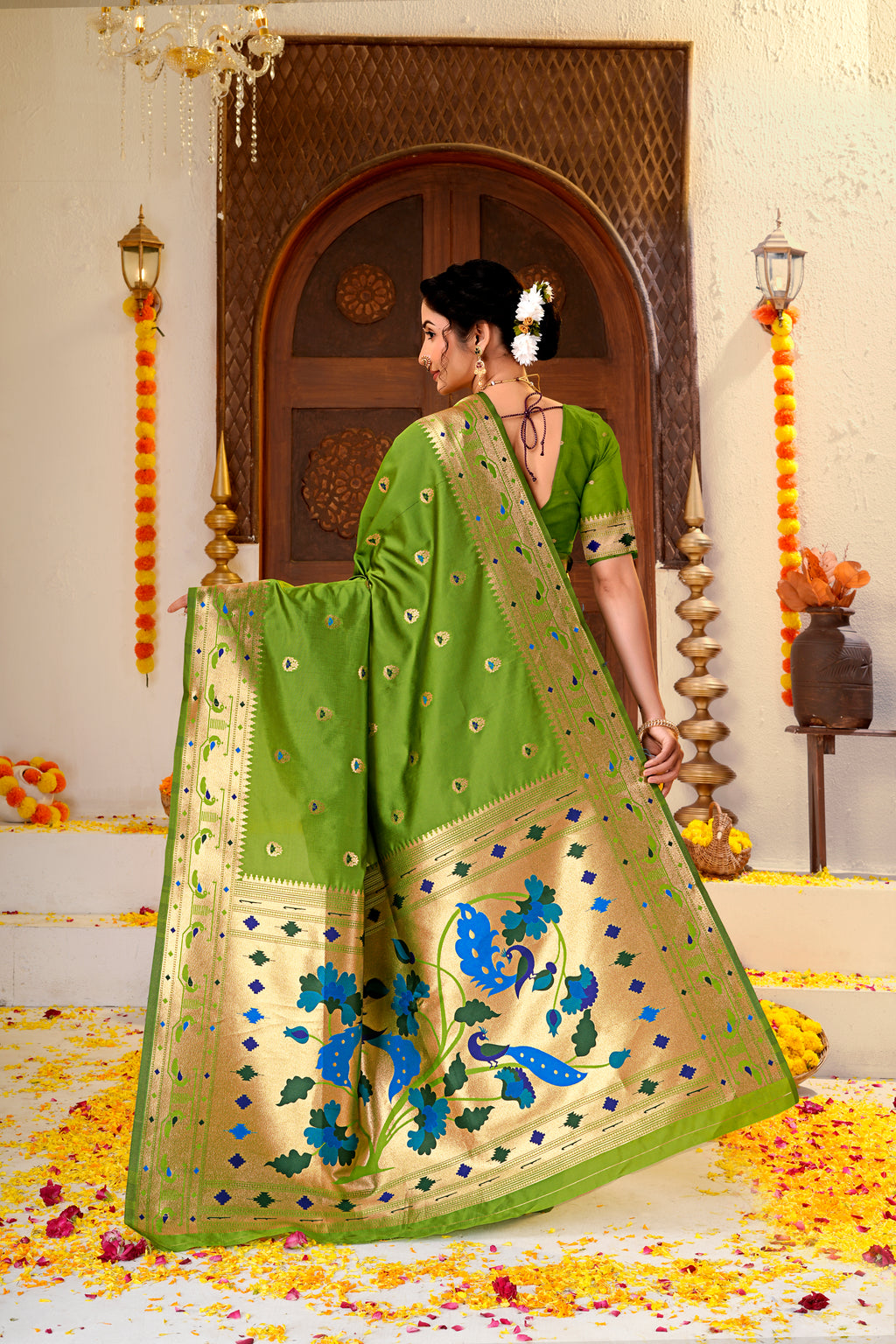 GREEN Silk Woven Paithani Saree With Weaving Zari Work
