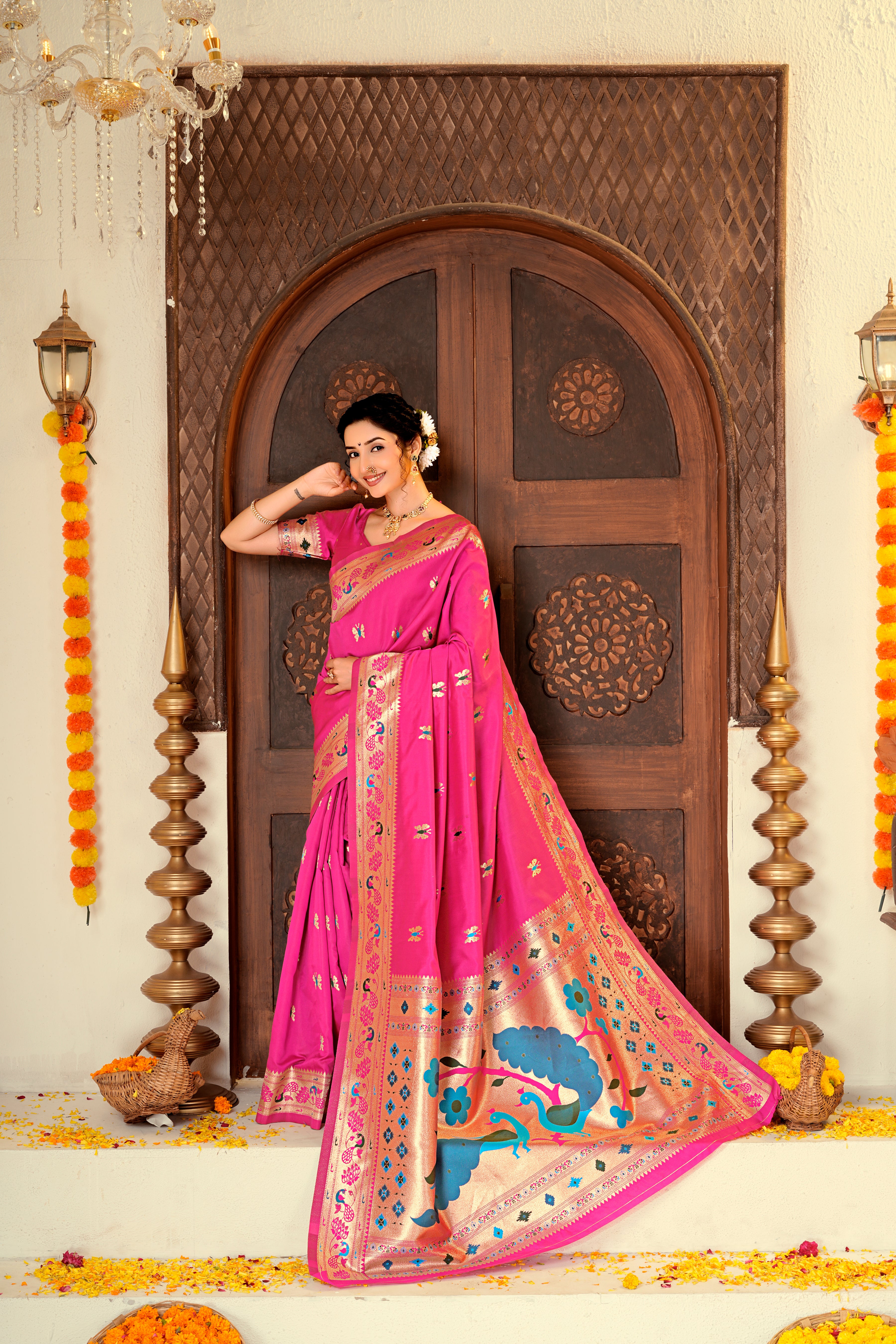 Pink Silk Woven Paithani Saree With Weaving Zari Work