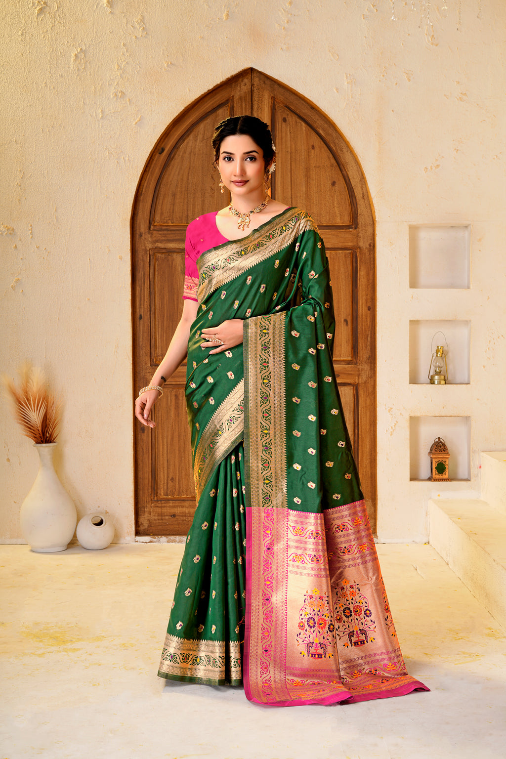 Green Silk Woven Paithani Saree With Weaving Zari Work