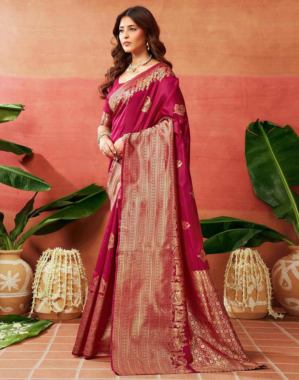 Dark Pink Silk Woven Kanjivaram Saree