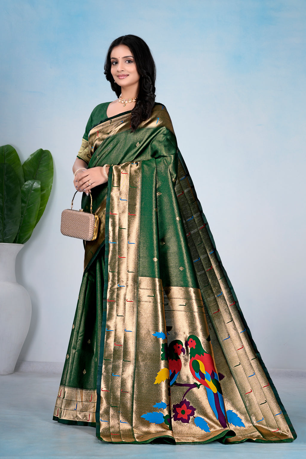 Green Silk Woven Paithani Saree With Weaving Zari Work