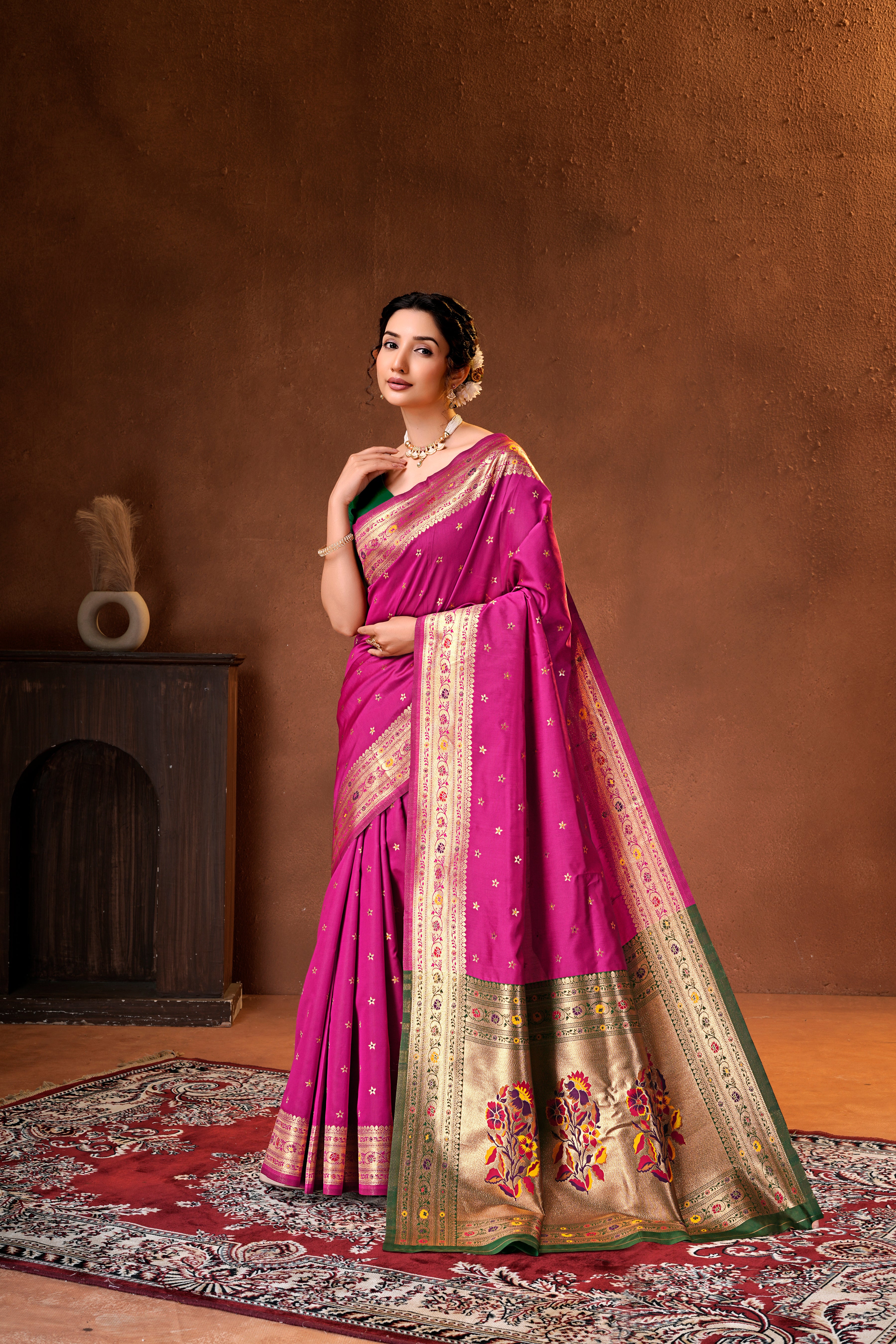 Pink Silk Woven Paithani Saree With Weaving Zari Work