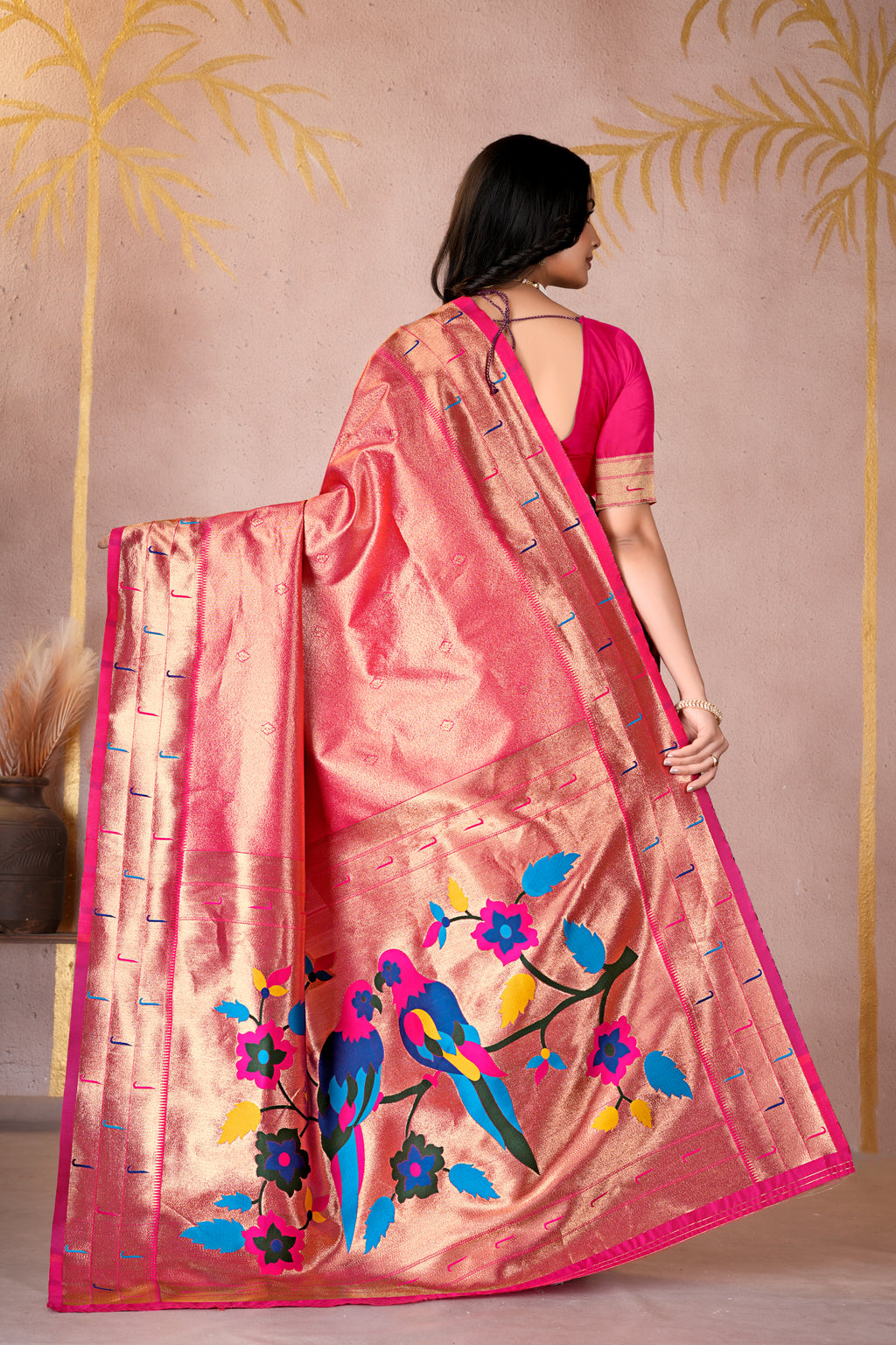 Pink Silk Woven Paithani Saree With Weaving Zari Work