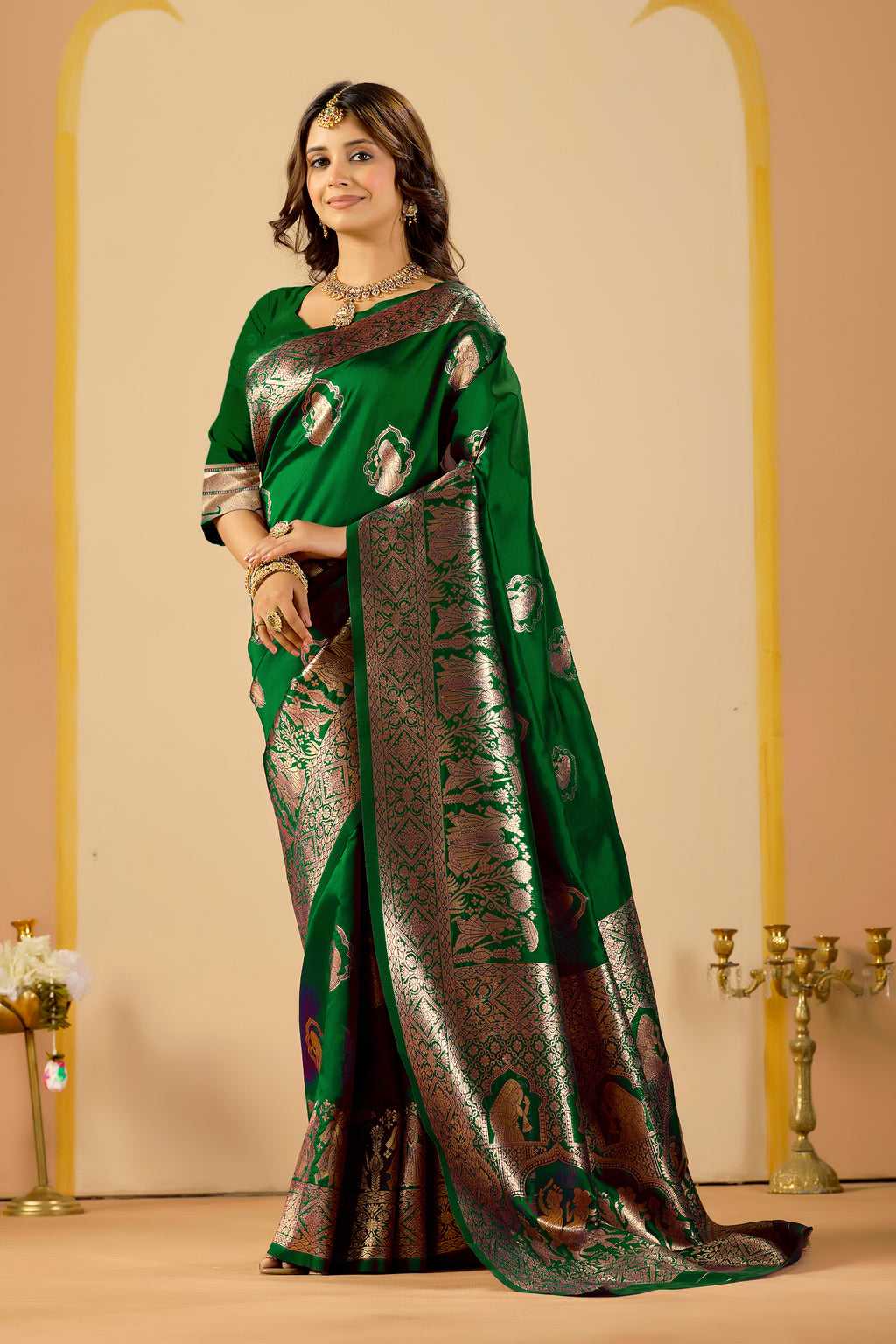 Green Silk Woven Kanjivarm Saree With Zari Work