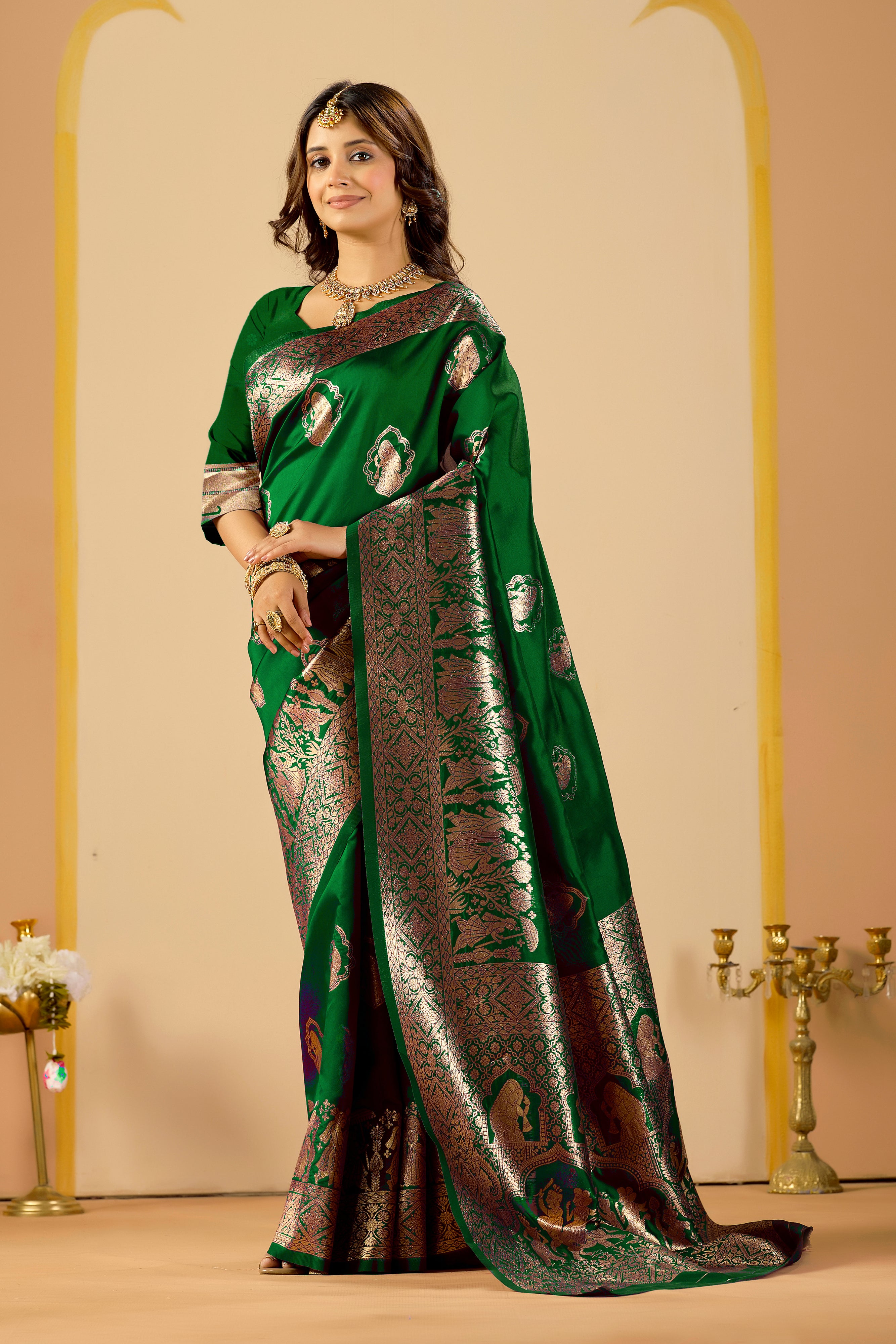 Green Silk Woven Kanjivarm Saree With Zari Work