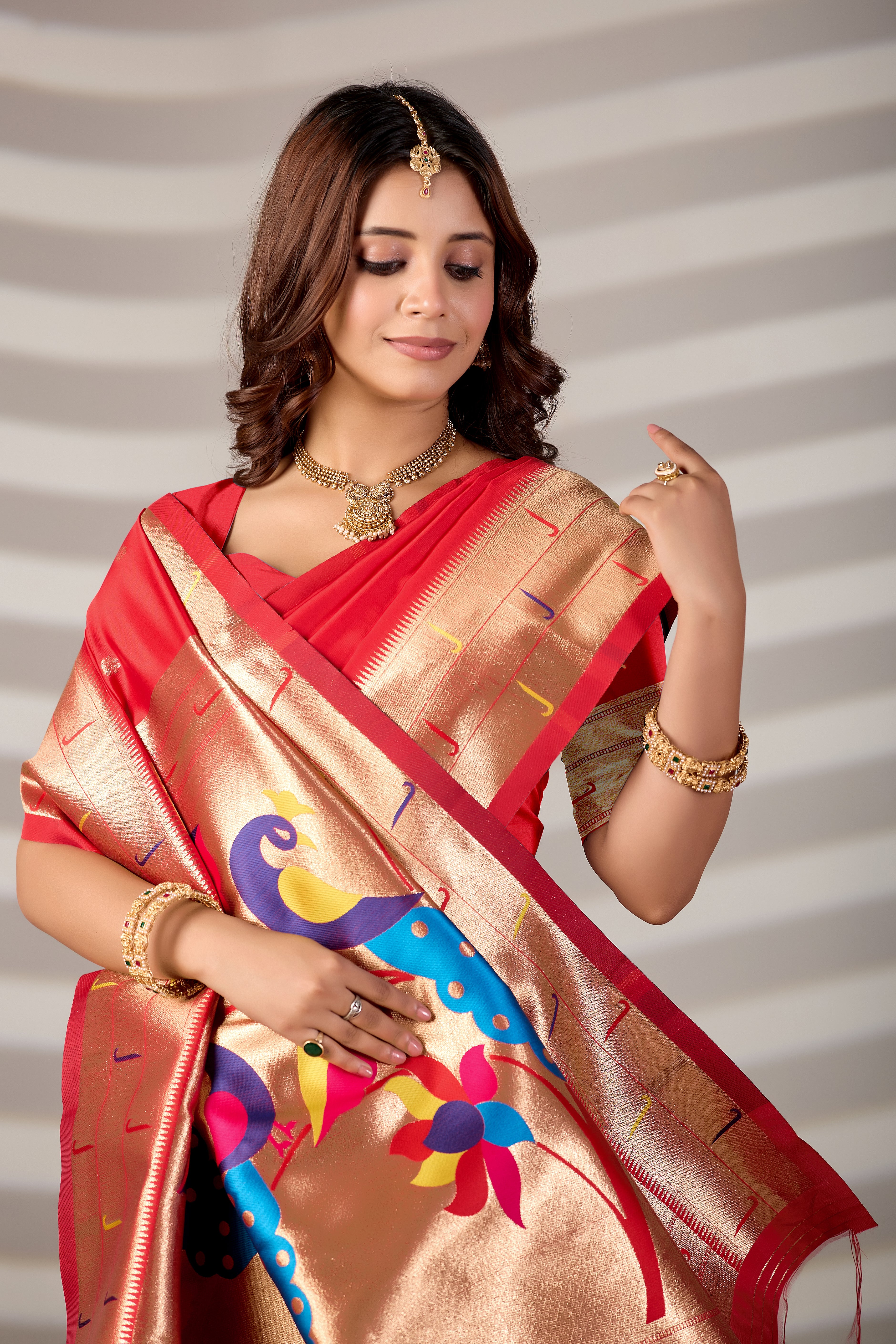 Red Silk Woven Paithani Saree With Weaving Zari Work
