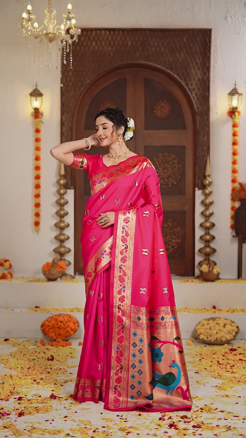 Pink Silk Woven Paithani Saree With Weaving Zari Work